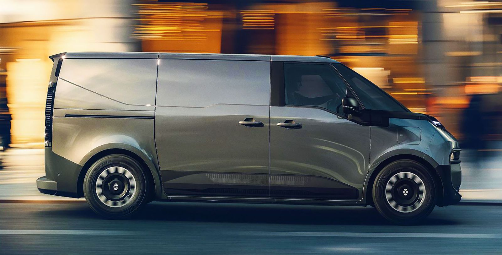 Renault Trafic E-Tech Exterior Side Profile Design