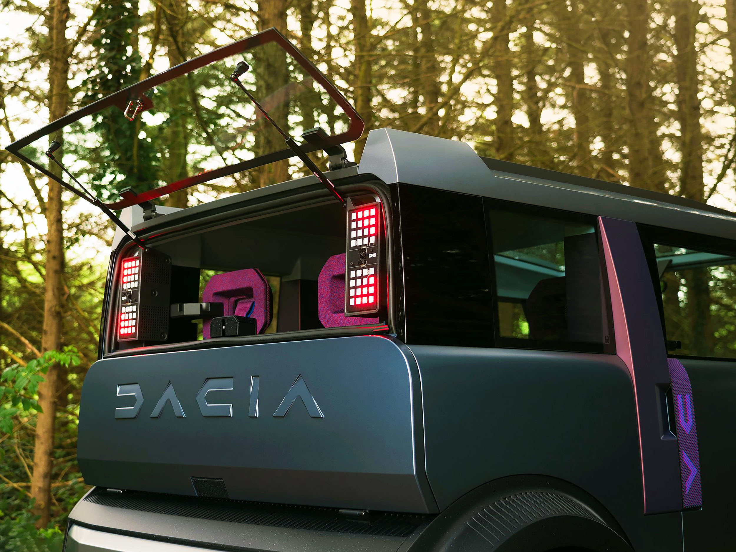 Dacia Hipster Concept 2025 Exterior Window Glass Hayon Design