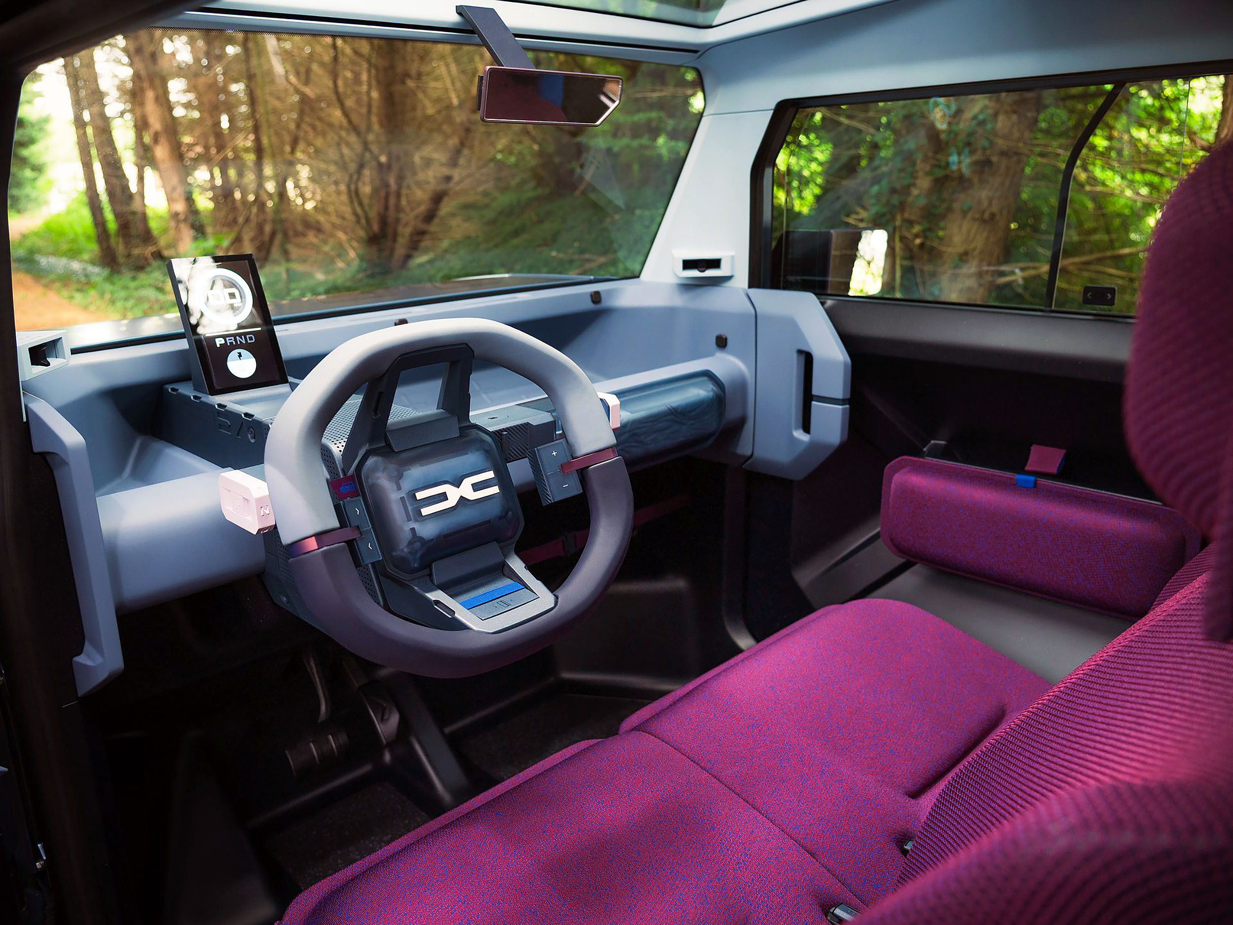 Dacia Hipster Concept 2025 Interior Dashboard Bring Your Own Device BYOD Design