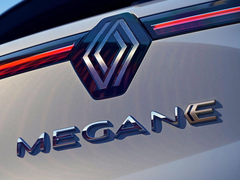 Renault Megane și Scenic revin la motoarele pe benzină  într-o formă nouă