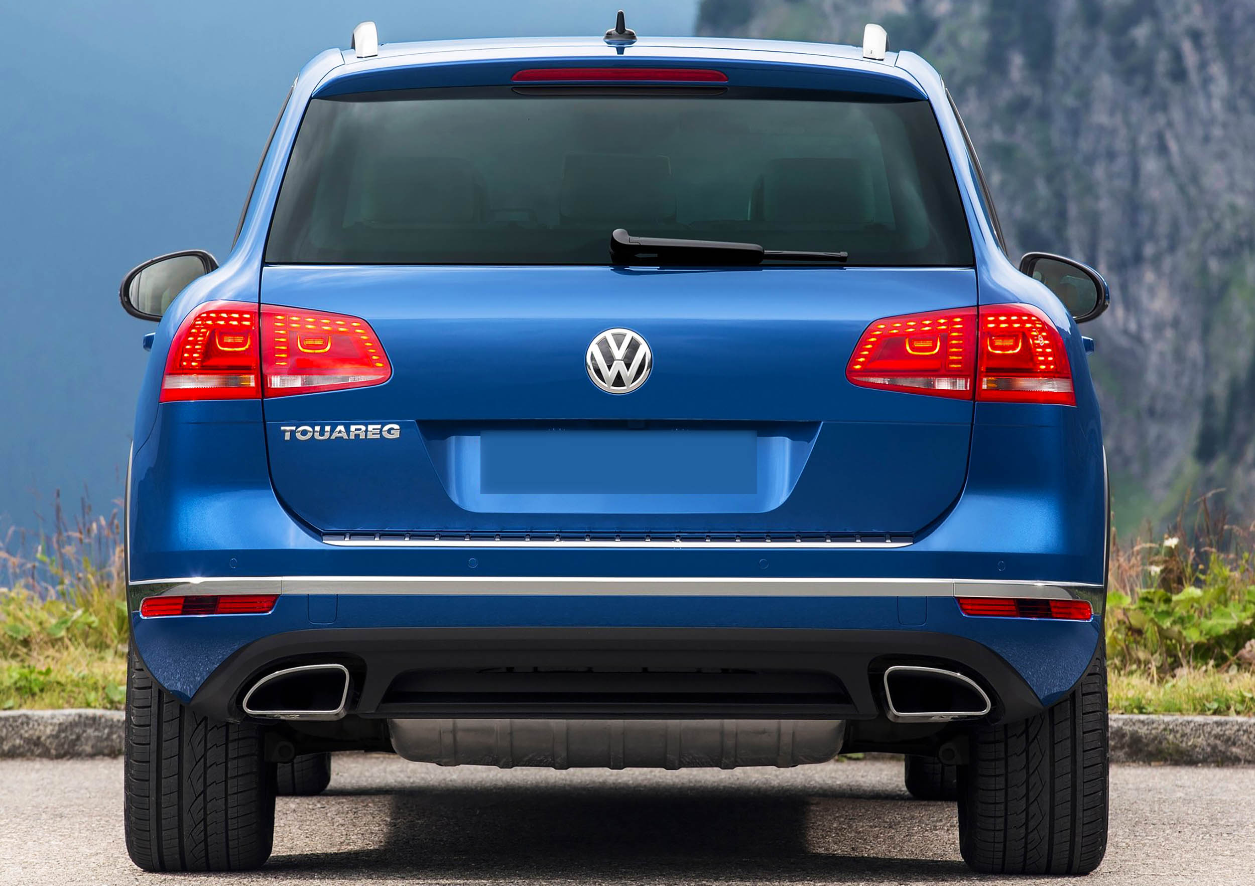 Alfa inchirieri auto Cluj Volkswagen VW Touareg 2017 Exterior Rear Design