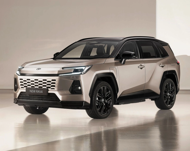 Grupul Toyota domină piața europeană: Creșteri masive pentru modelele hibride și electrice în 2025