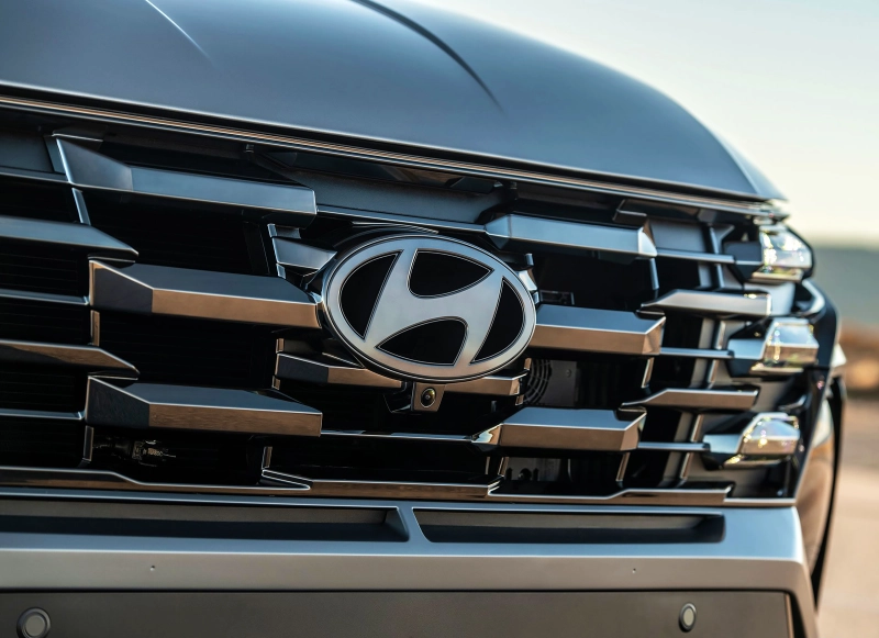 Hyundai recheamă în service peste 421.000 de vehicule din cauza unei erori la sistemul de frânare