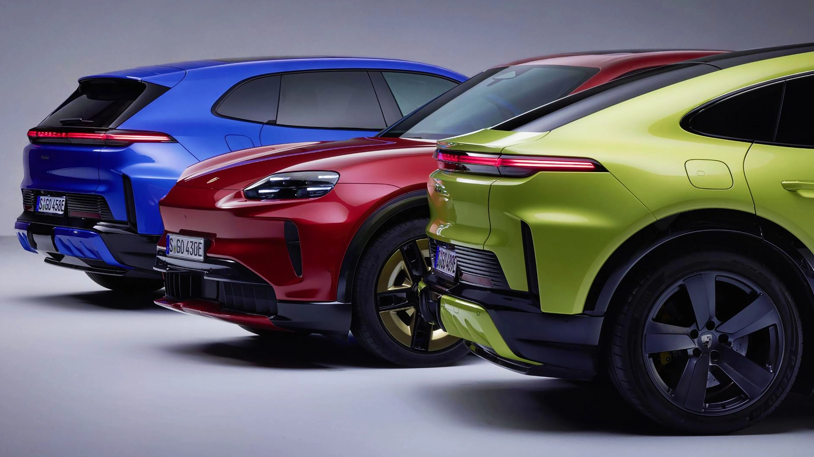 Porsche Cayenne Electric primește actualizări majore - Uși automate, încărcare wireless și 105 culori speciale
