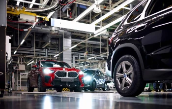 Record de producție la BMW: uzina din Regensburg sărbătorește 40 de ani cu cifre fără precedent