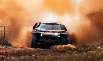 Dacia Sandriders triumfă în Portugalia: Sébastien Loeb este noul lider al Campionatului Mondial de Rally-Raid