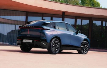 Lancia Gamma revine după 42 de ani: Crossover premium cu motoare hibride și electrice de până la 375 CP