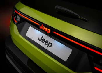 Alertă globală Stellantis: Peste 1.3 milioane de modele Jeep Wrangler și Gladiator chemate de urgență în service