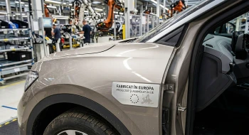 Planul de salvare a industriei auto: Triada VW-Stellantis-Renault cere UE măsuri protecționiste de urgență