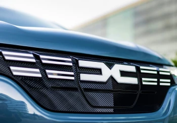 Dacia anunță un nou vicepreședinte de Strategie. Cine este John Cleworth și ce experiență aduce la Mioveni