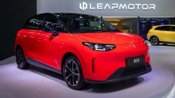 Leapmotor B03 debutează oficial în Europa la Salonul Auto de la Paris cu o autonomie electrică de aproape 400 km